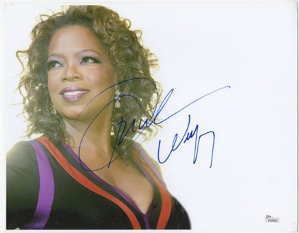 Oprah Winfrey Signed 11x14 Photograph